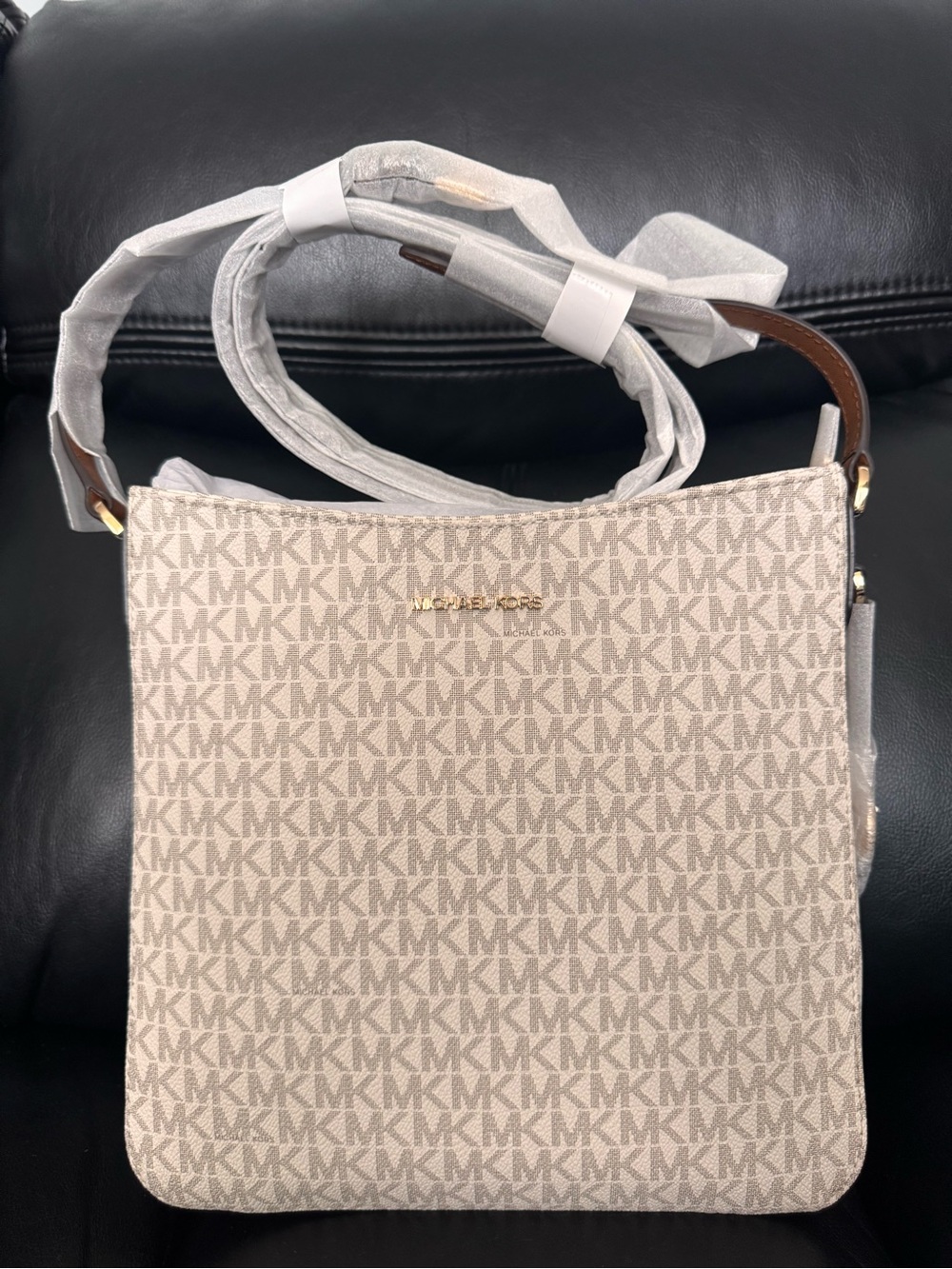NEW Michael Kors Beige and Brown Signature MK Crossbody Bag